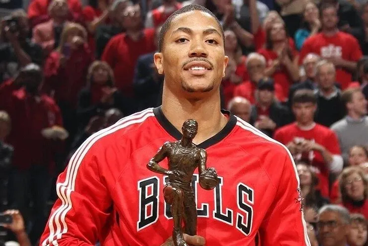 Derrick Rose Gia nhập Cavaliers: Sự Phục Hồi Hay Lặp Lại Lịch Sử?
